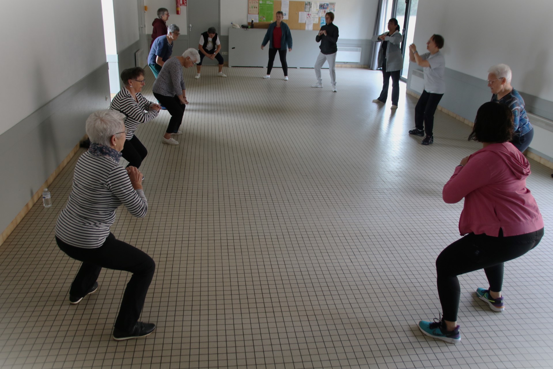 Lire la suite à propos de l’article Nouvelle activité d’initiation à diverses danses démarrera tous les mardis au club de Grez-en-Bouère